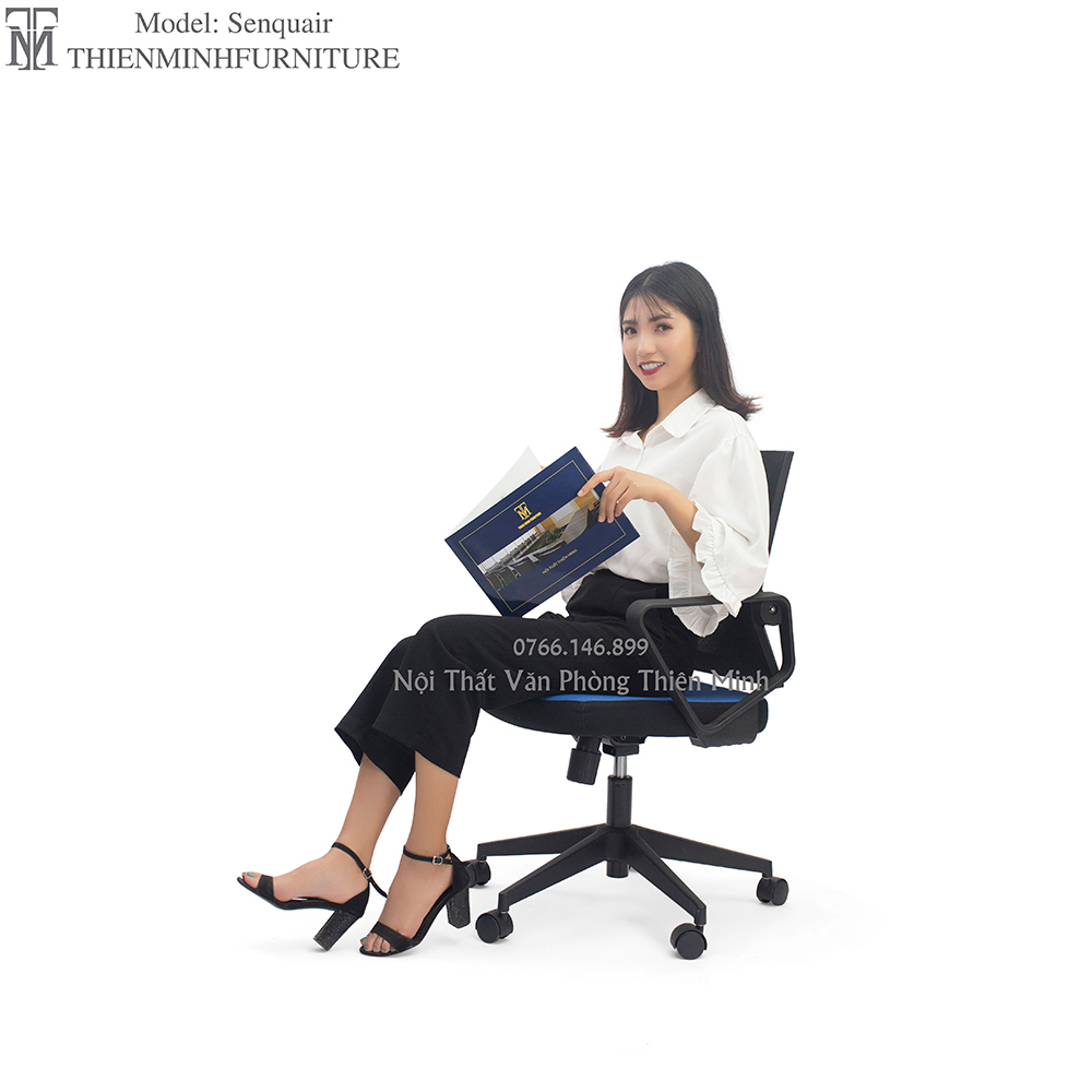 Ghế Nhân Viên Lưng Lưới Senquair màu xanh dương